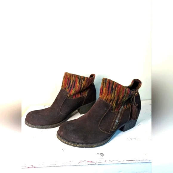 BOC Bendell Leather Booties in Dark Brown size 8 Fall Sweater Cozy Heel - Picture 4 of 8